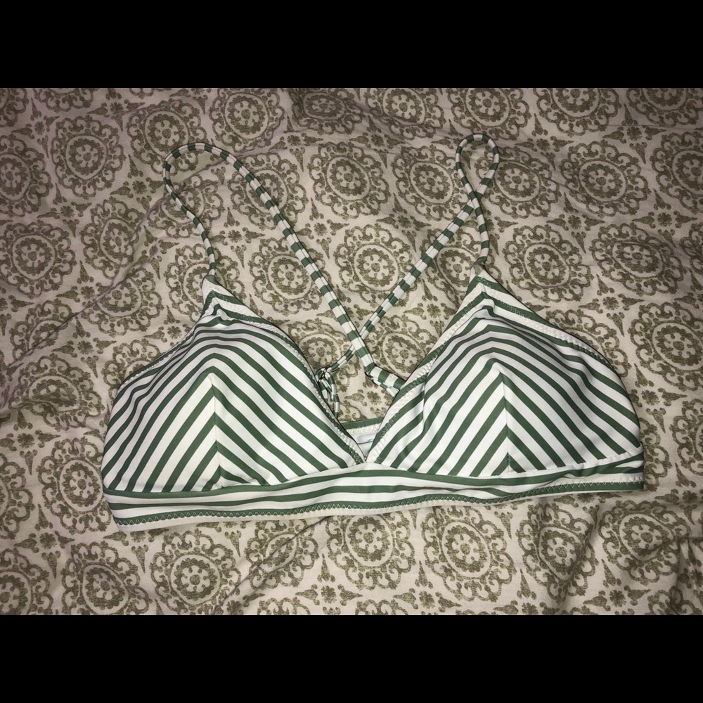 Bathing suit top